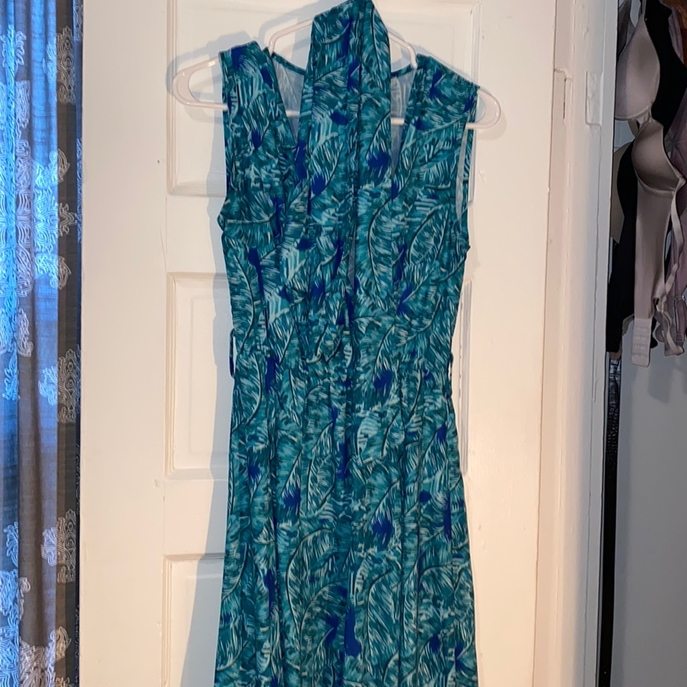Leaf Pattern Tropical Maxi Dress